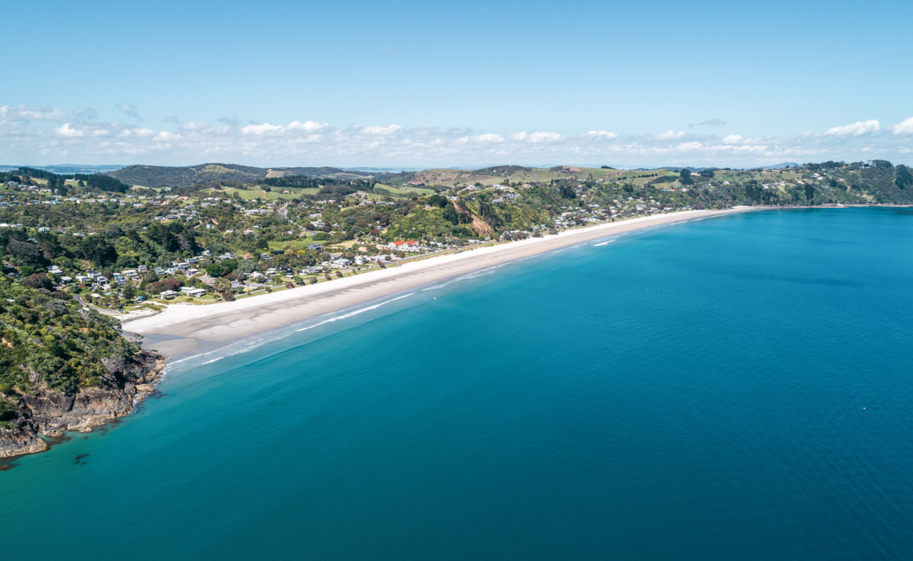 onetangi beach 5 mins away