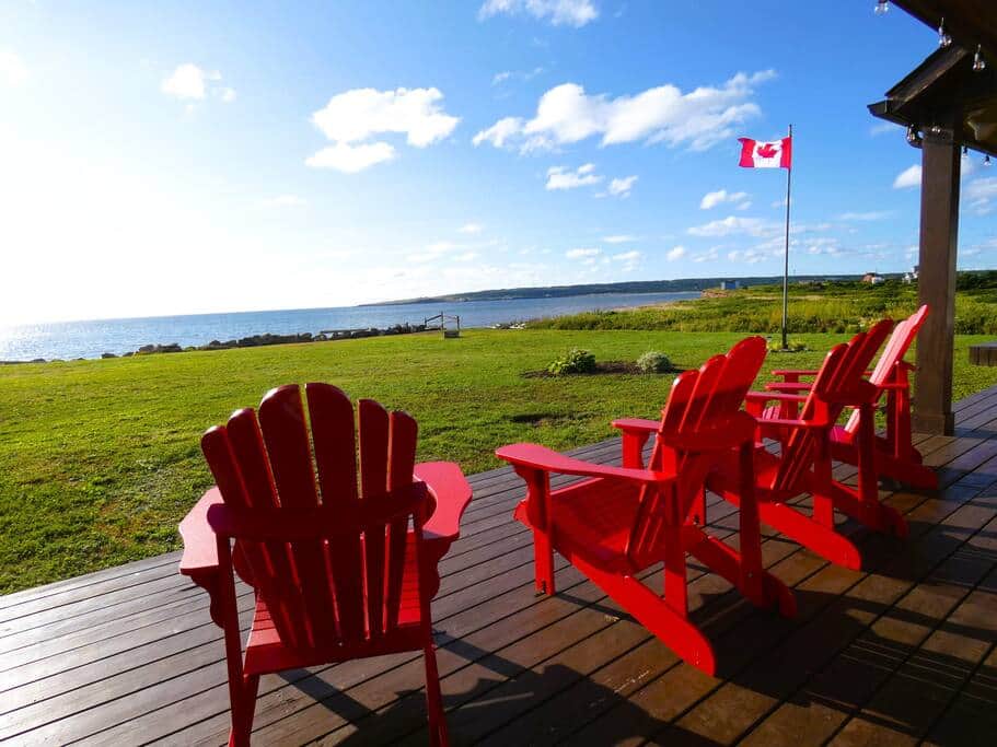 Cabot Trail Ocean Front & Mountain View Lodge Vacation Home in Chéticamp