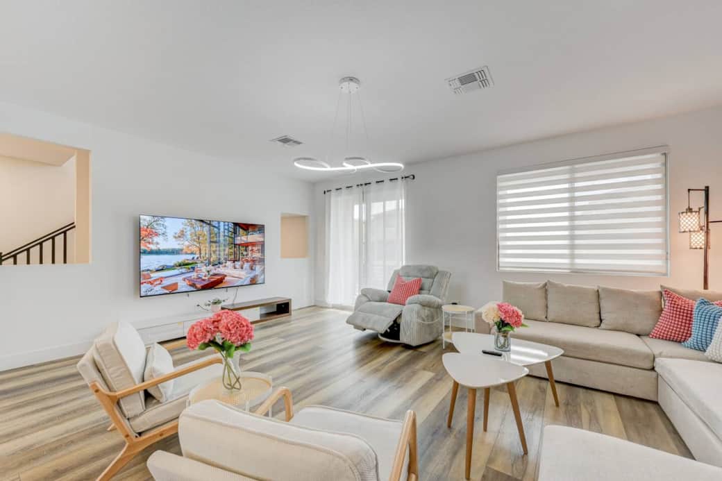 6b6eb0f9 3a57 41a9 bee8 eb8b567164a2