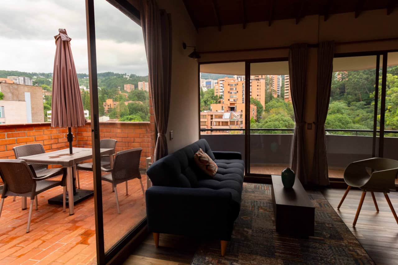 Apartamento cerca del Parque Lleras 