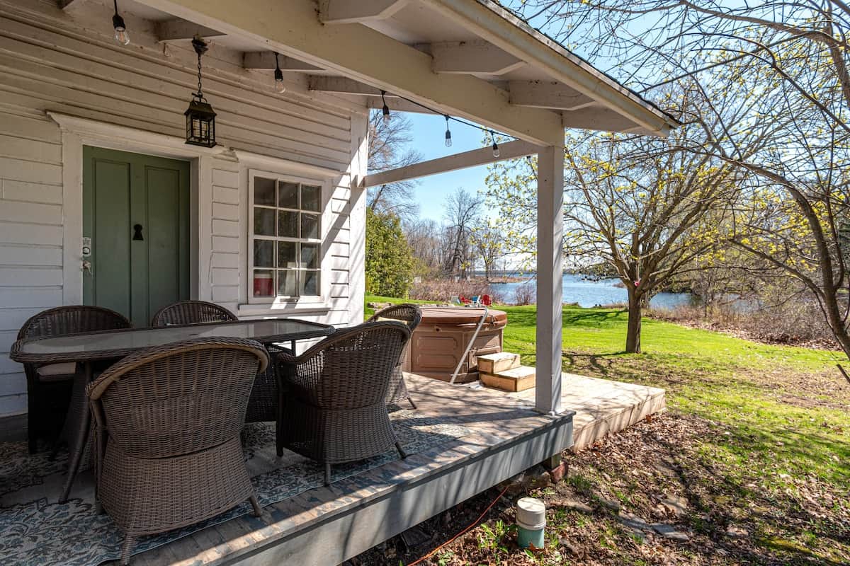 Covered patio overlooking the lake