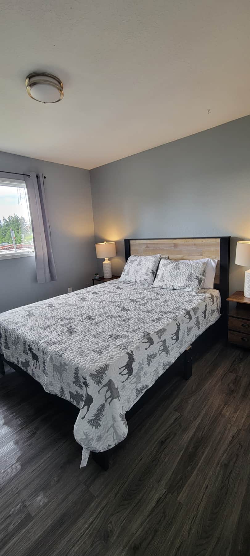 Queen Bedroom #1