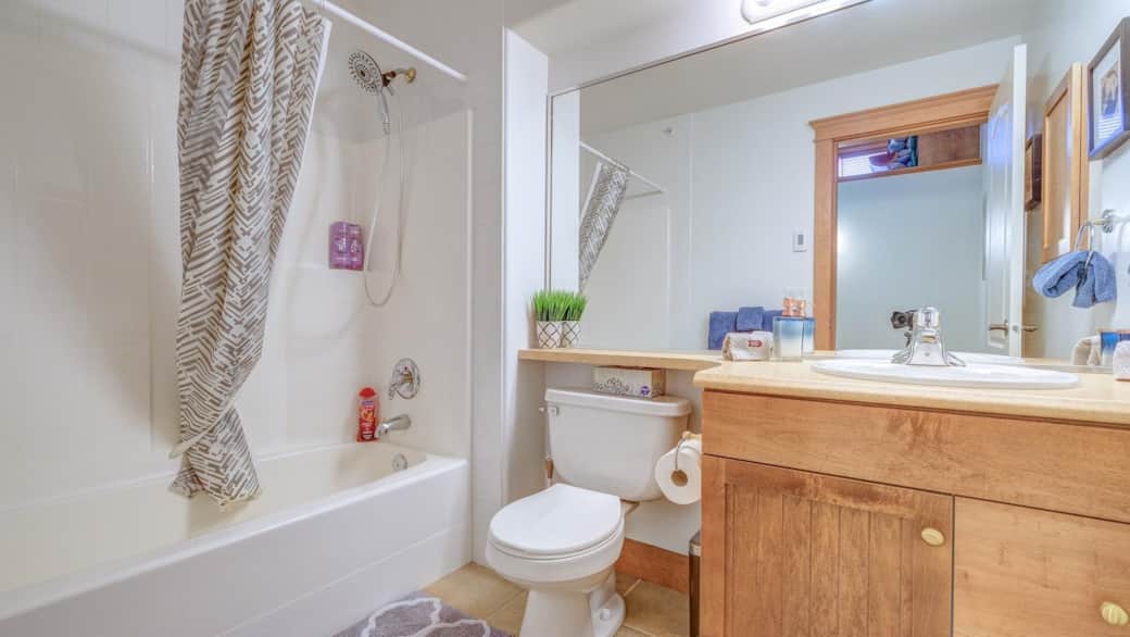 Main Bath