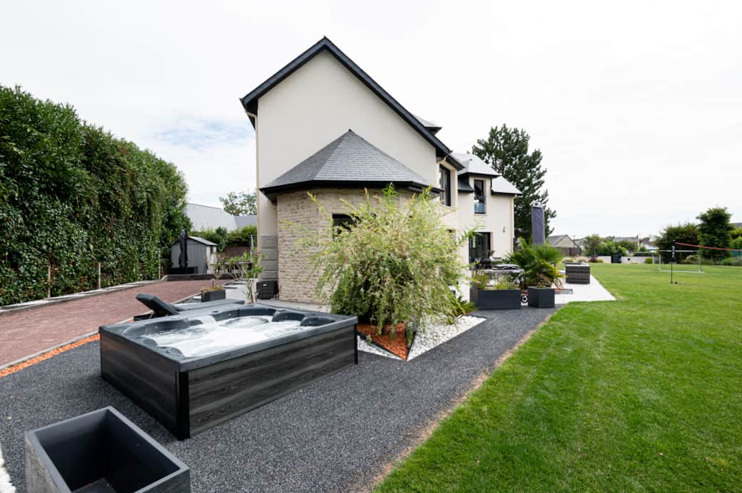 VILLA 4