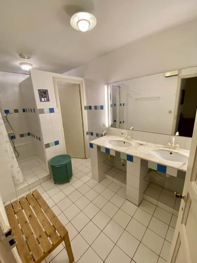 Haus 02 - Badezimmer Haus 02 - Badezimmer