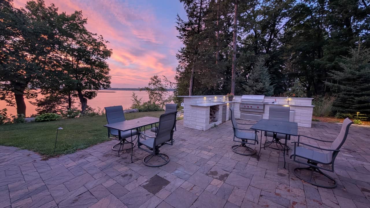 Outdoor Kitchen at dusk