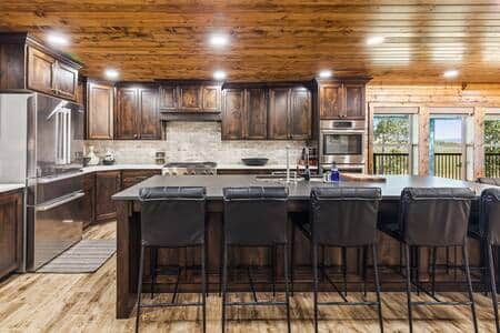 Full Kitchen