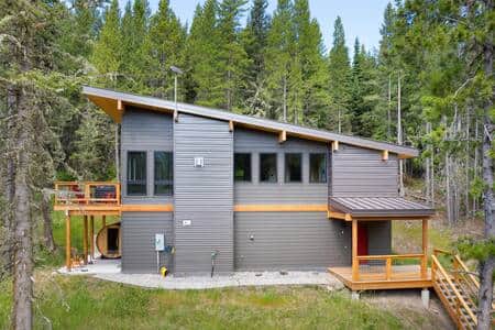 Front of haus