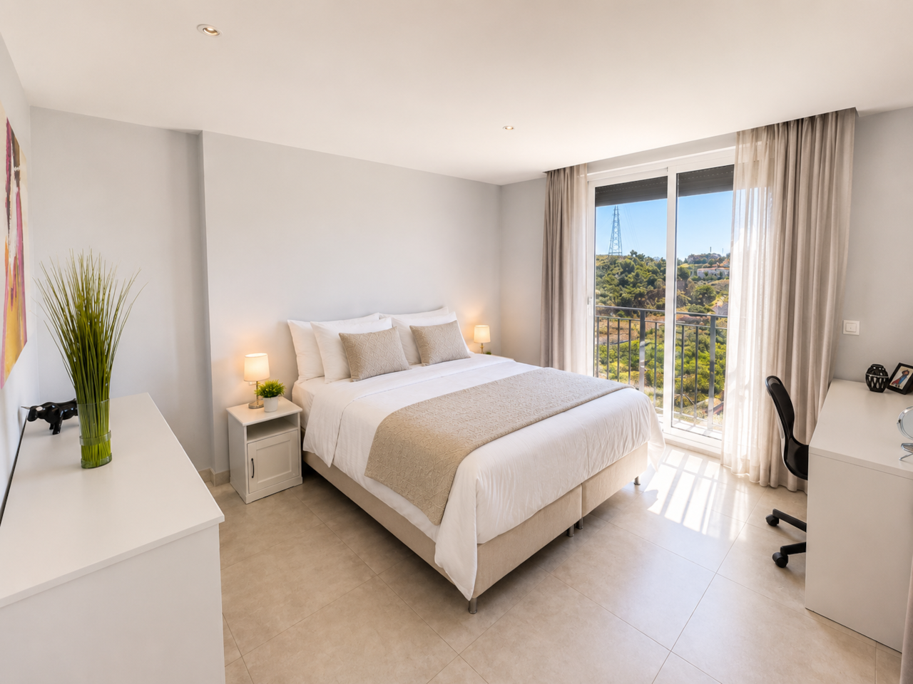 Bedroom 1_b