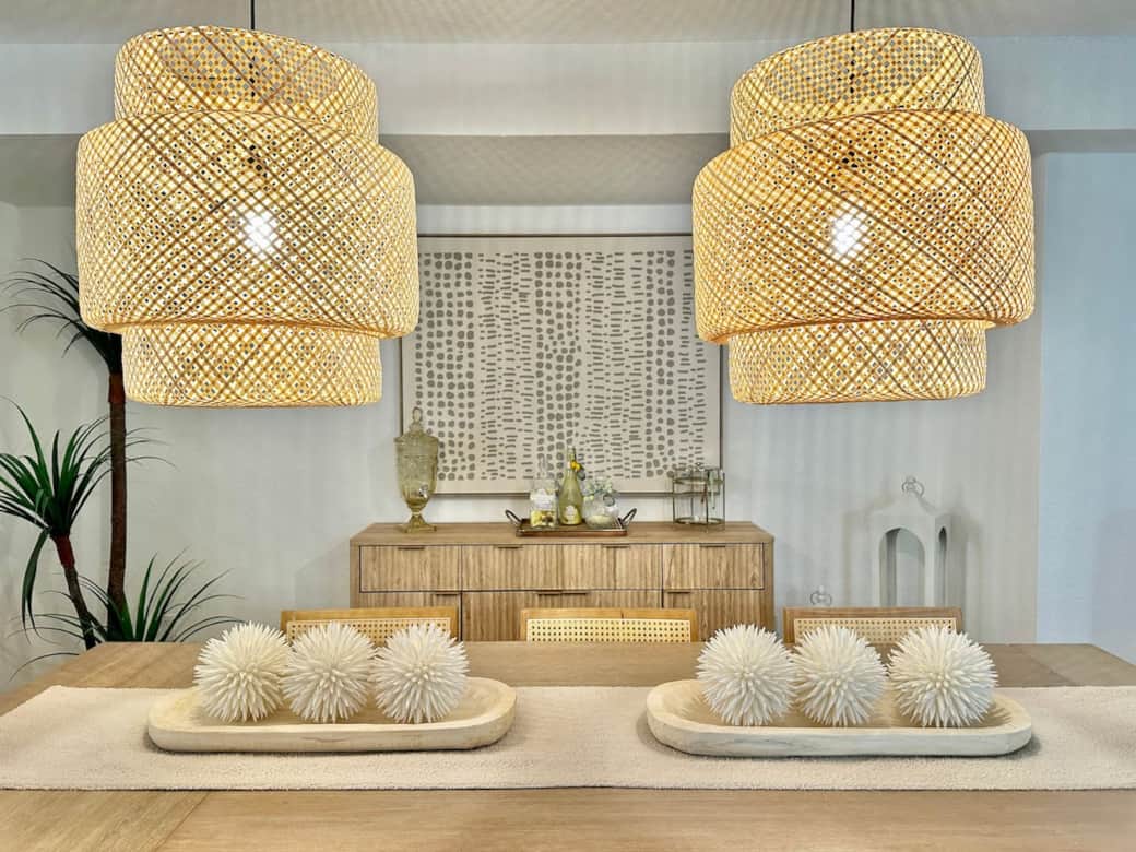 Coastal charm meets cool vibes in this dining space made for good meals and even better company.