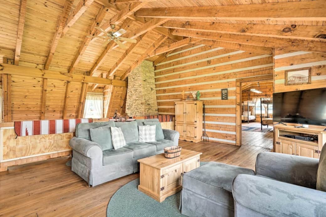 The upstairs loft relax area