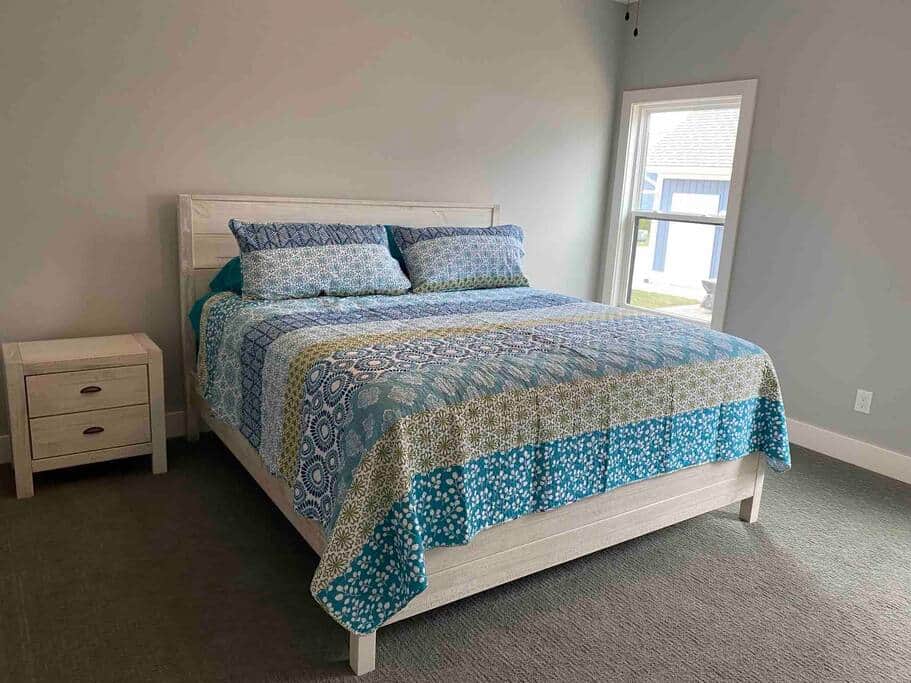 Primary bedroom. Primary bedroom.