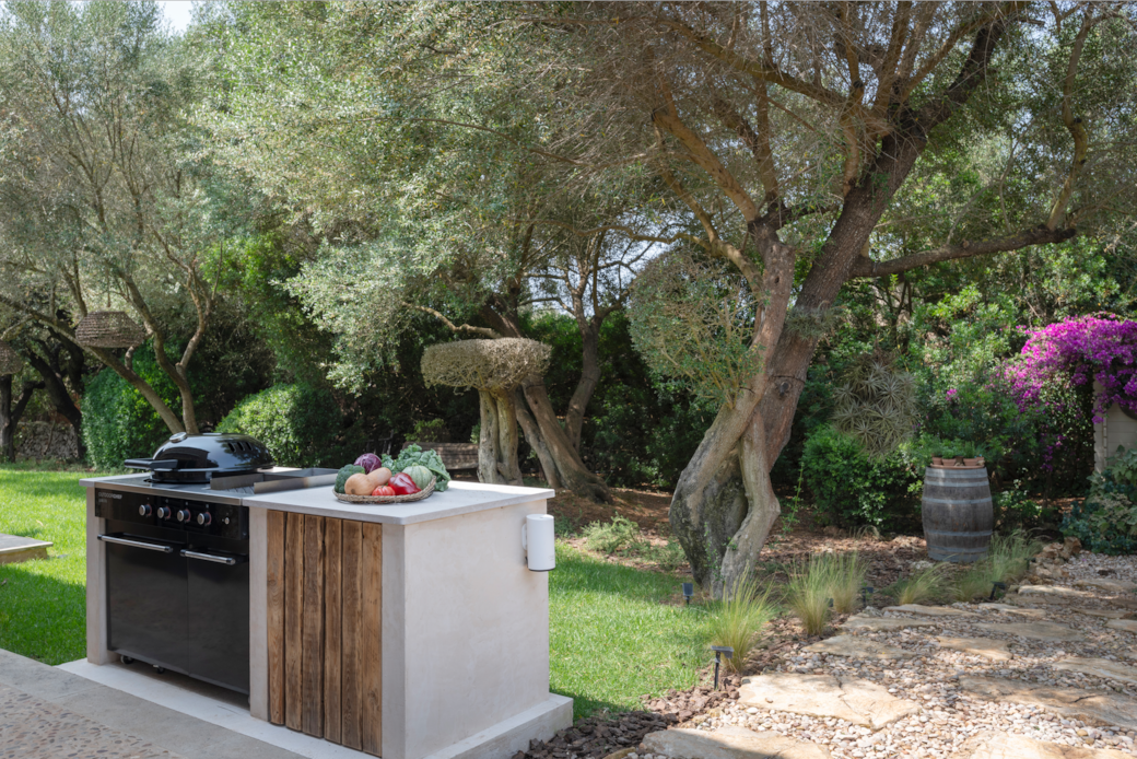 Outdoor Grill