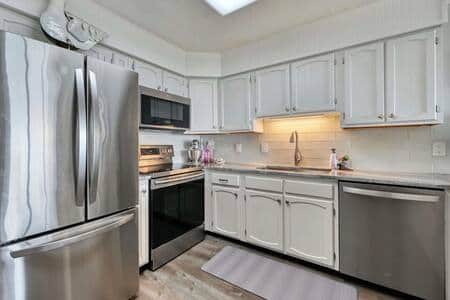 30e6456b 4489 48dd bcc3 ca3a21f183da