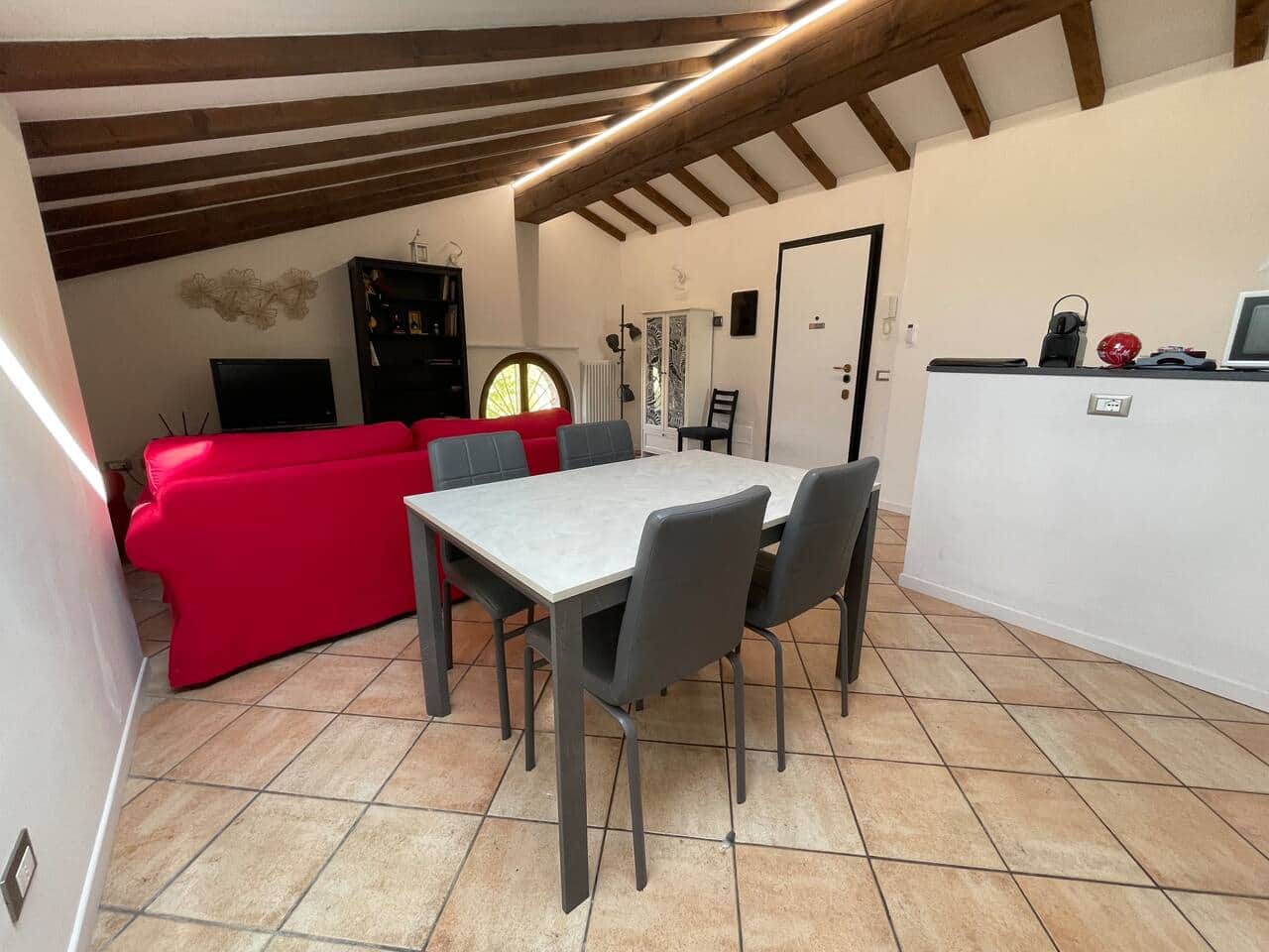 Tavolo da pranzo