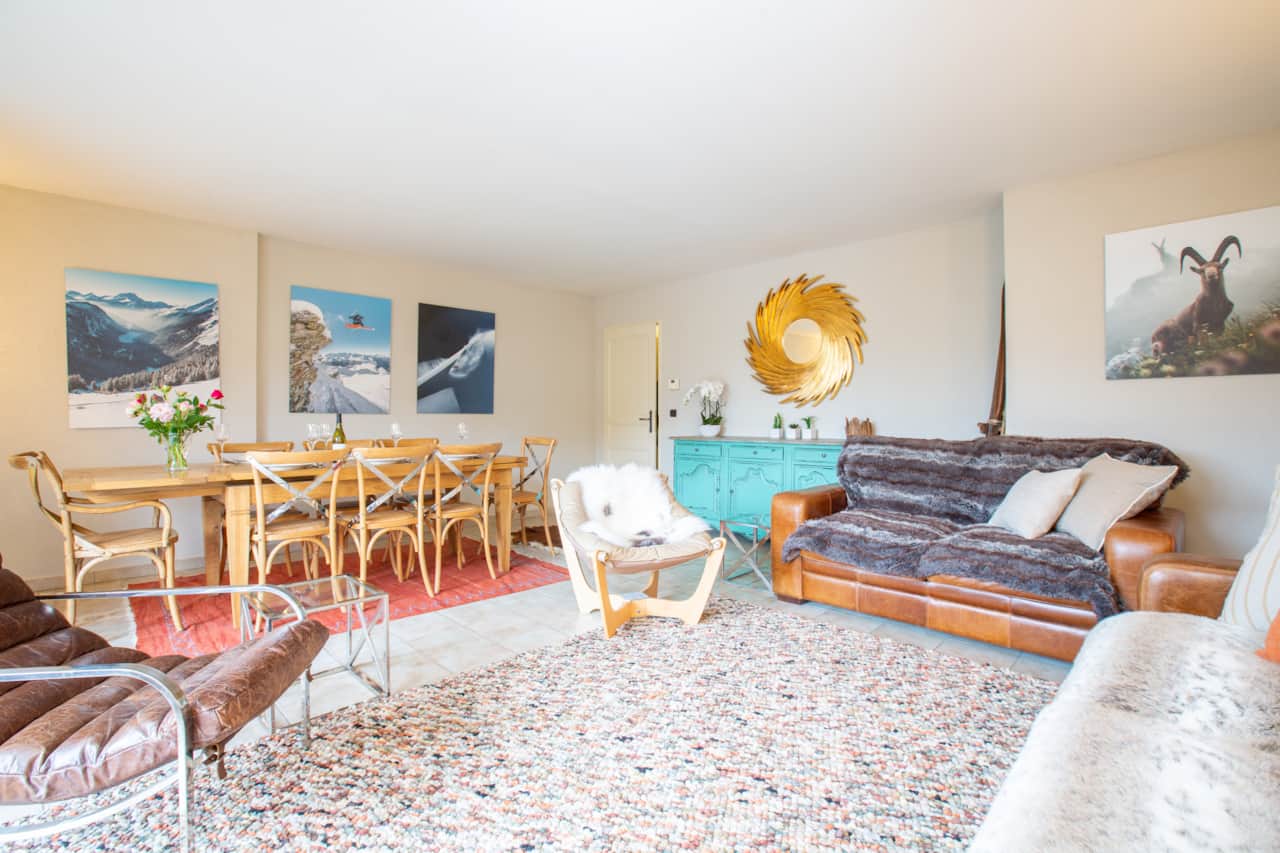Dining table for 8 people