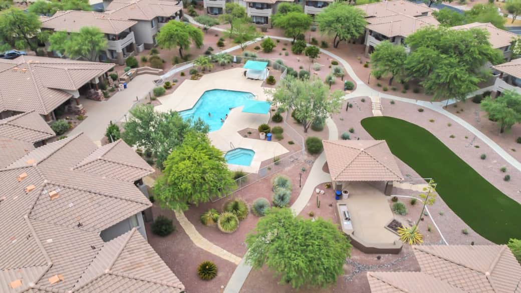 Drone BBQ & POOL 