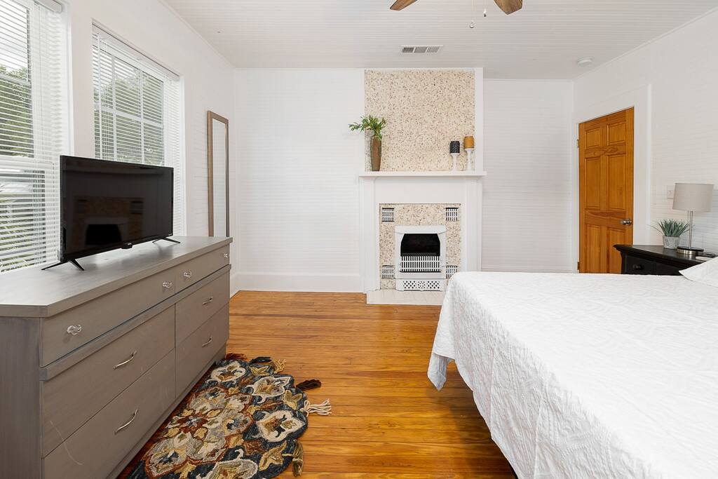 Bedroom 2 Side View
