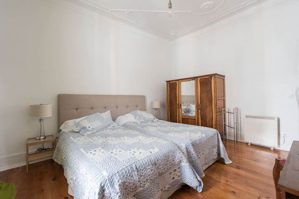 Private bedroom