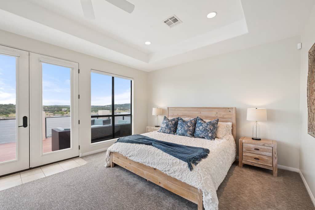 06 Primary Bedroom