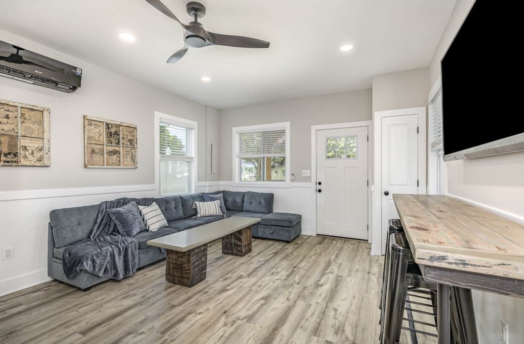 Sofa with Storage Converts to Additional Bed Sofa with Storage Converts to Additional Bed