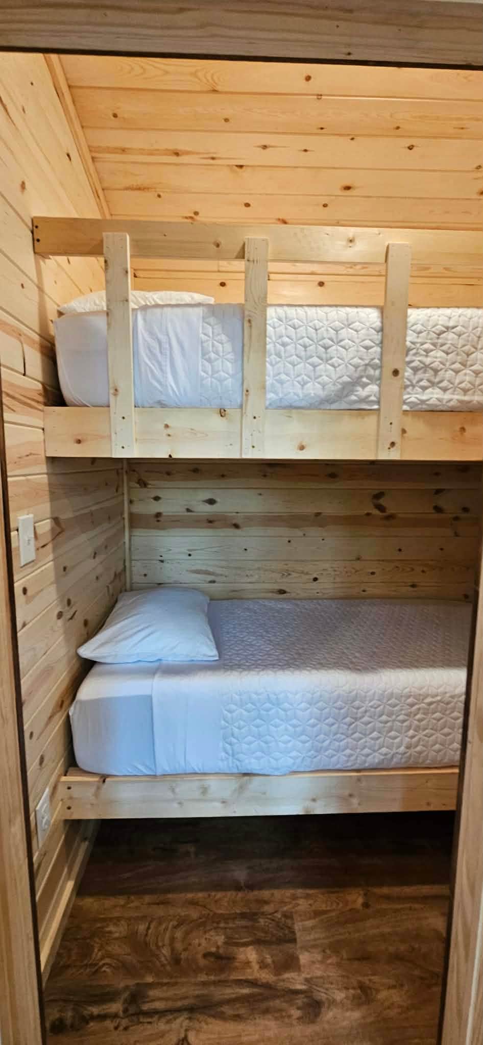 Bunk Room. 2 Twin Size Beds