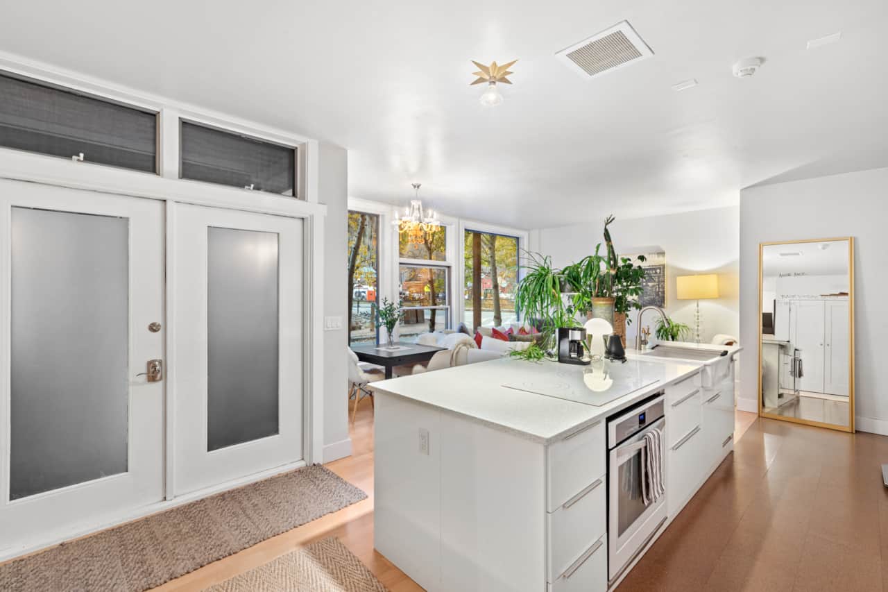 Long and open layout with full kitchen