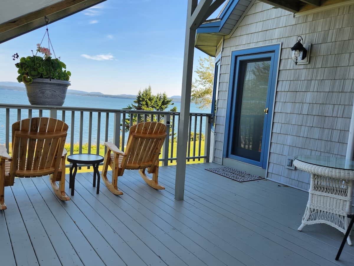 Private Deck
