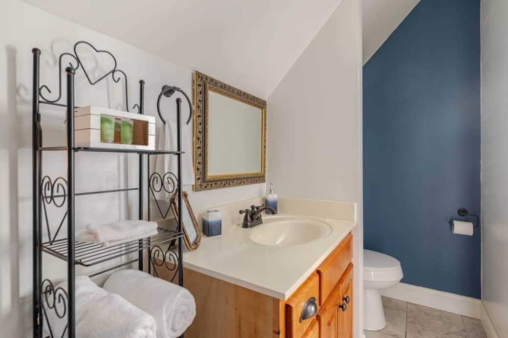 Luxurious soaps, wash cloths, towels provided