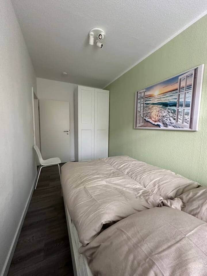 Schlafzimmer mit Doppelbett