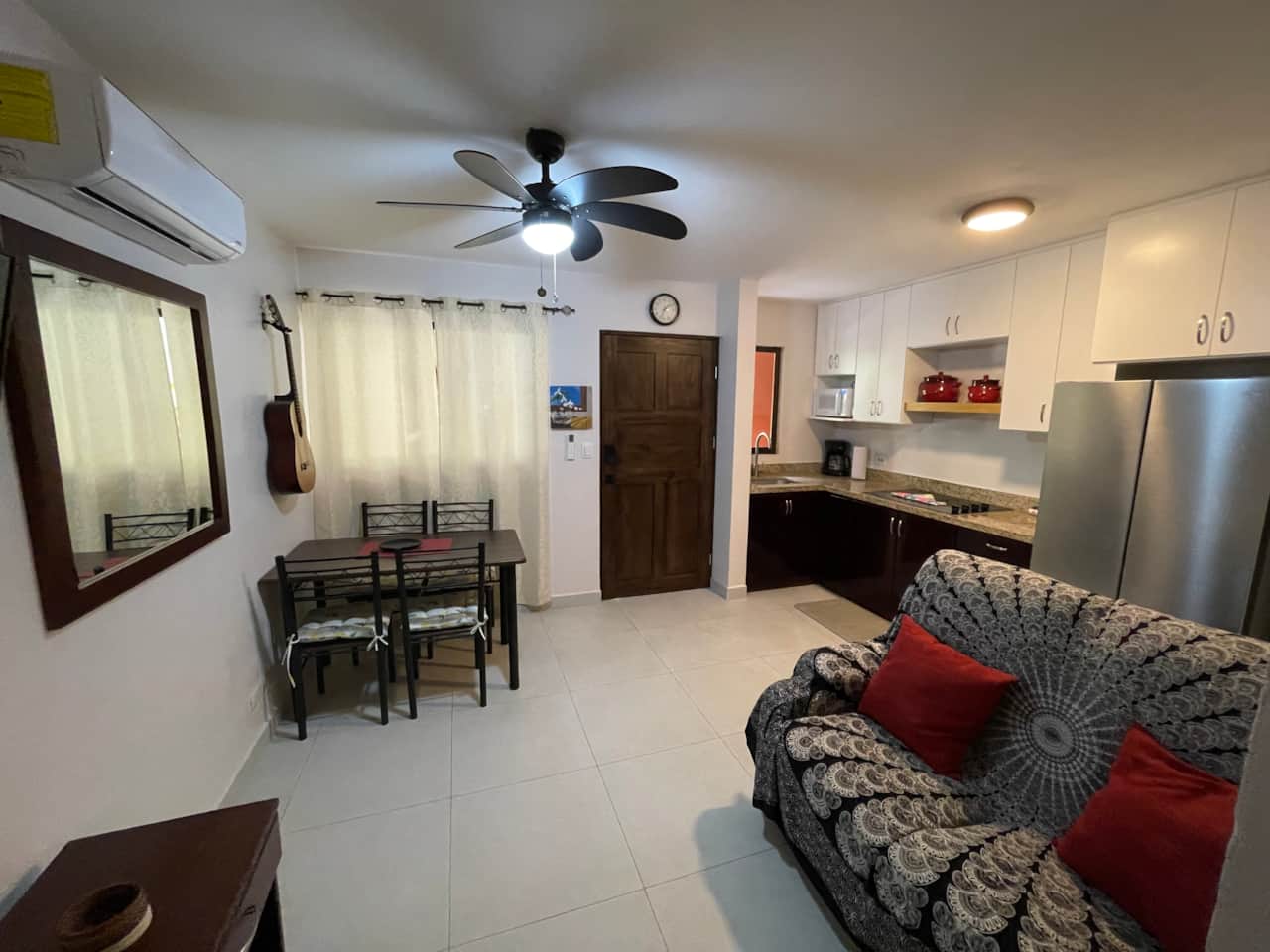 Living/kitchen