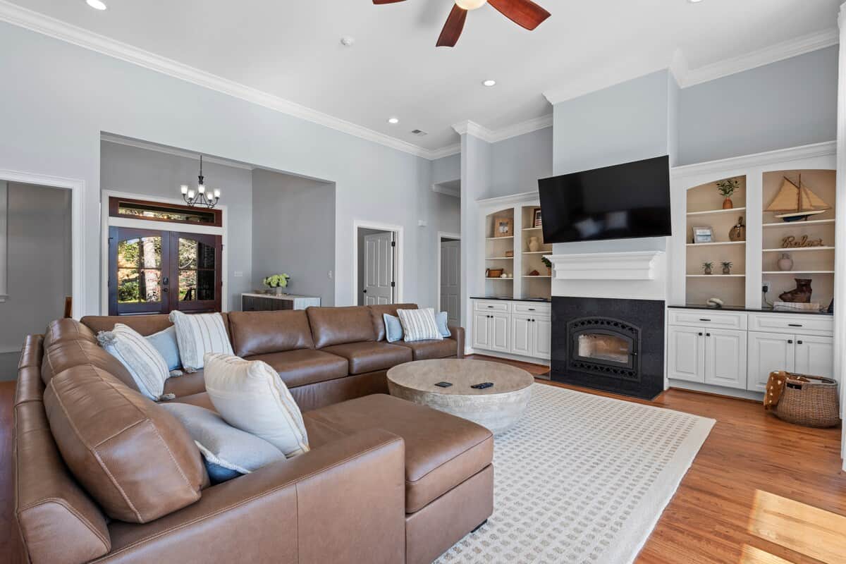 Main Floor Living Room