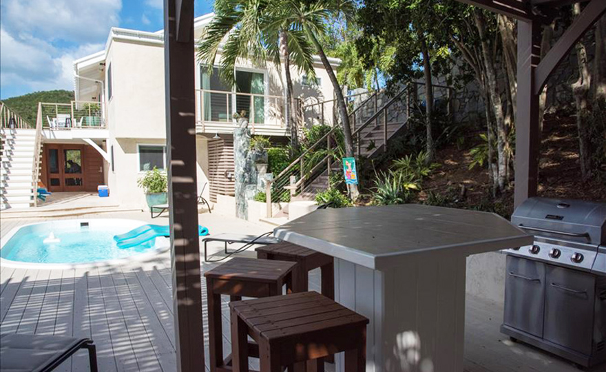 Outdoor Bar and Grill Area