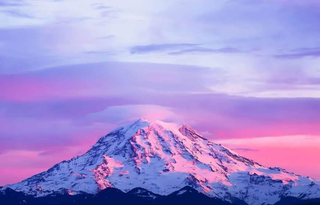 Pink Sunset Mt. Rainier, one of the many colored sunsets Pink Sunset Mt. Rainier, one of the many colored sunsets