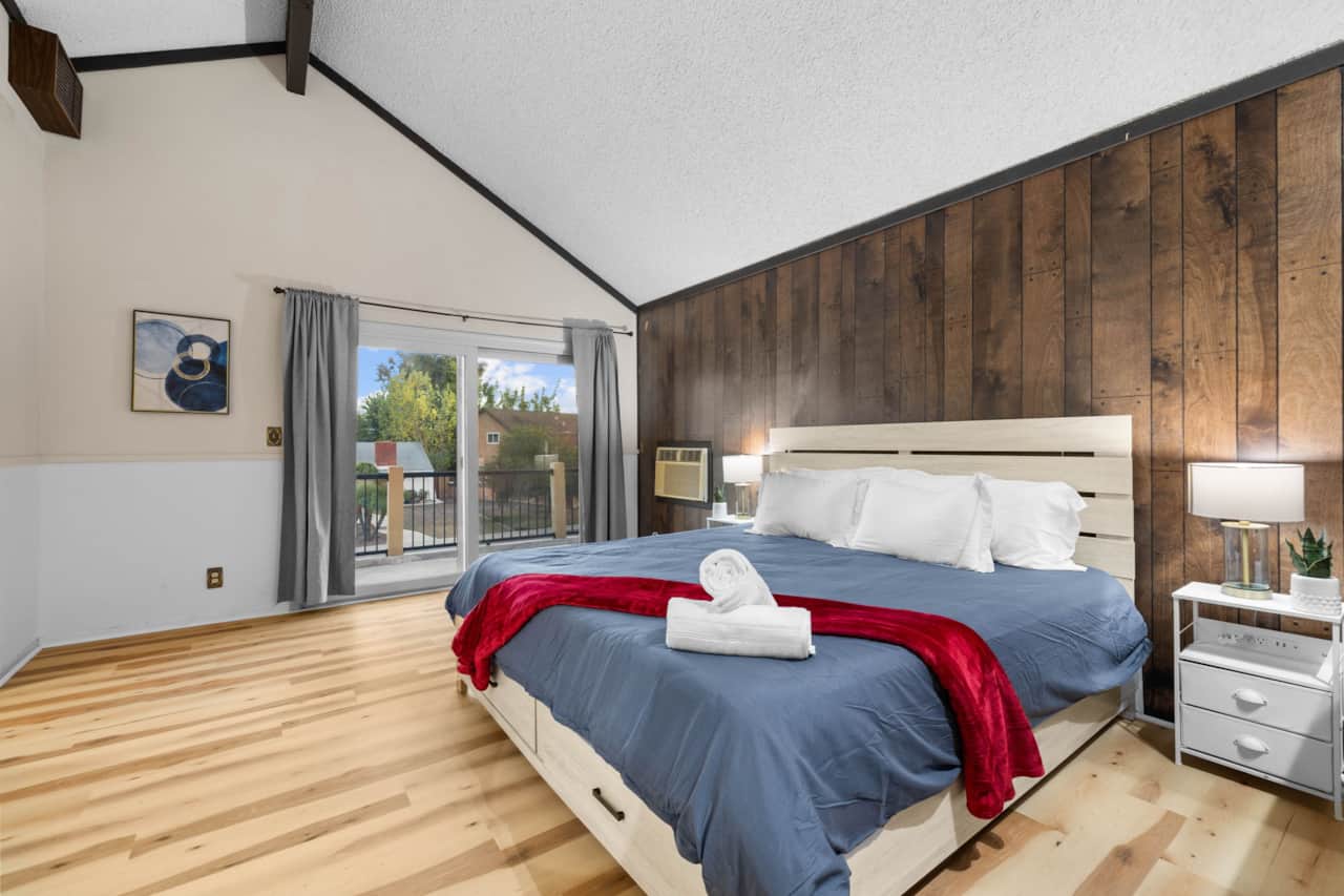 Main Bedroom