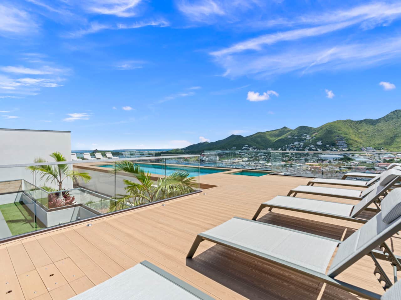 Piscine sur le toit