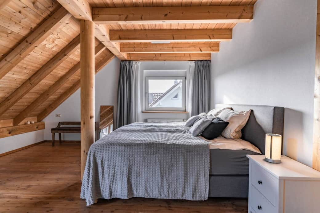Hauptschlafzimmer (1) im OG