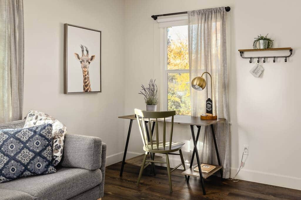 Desk area