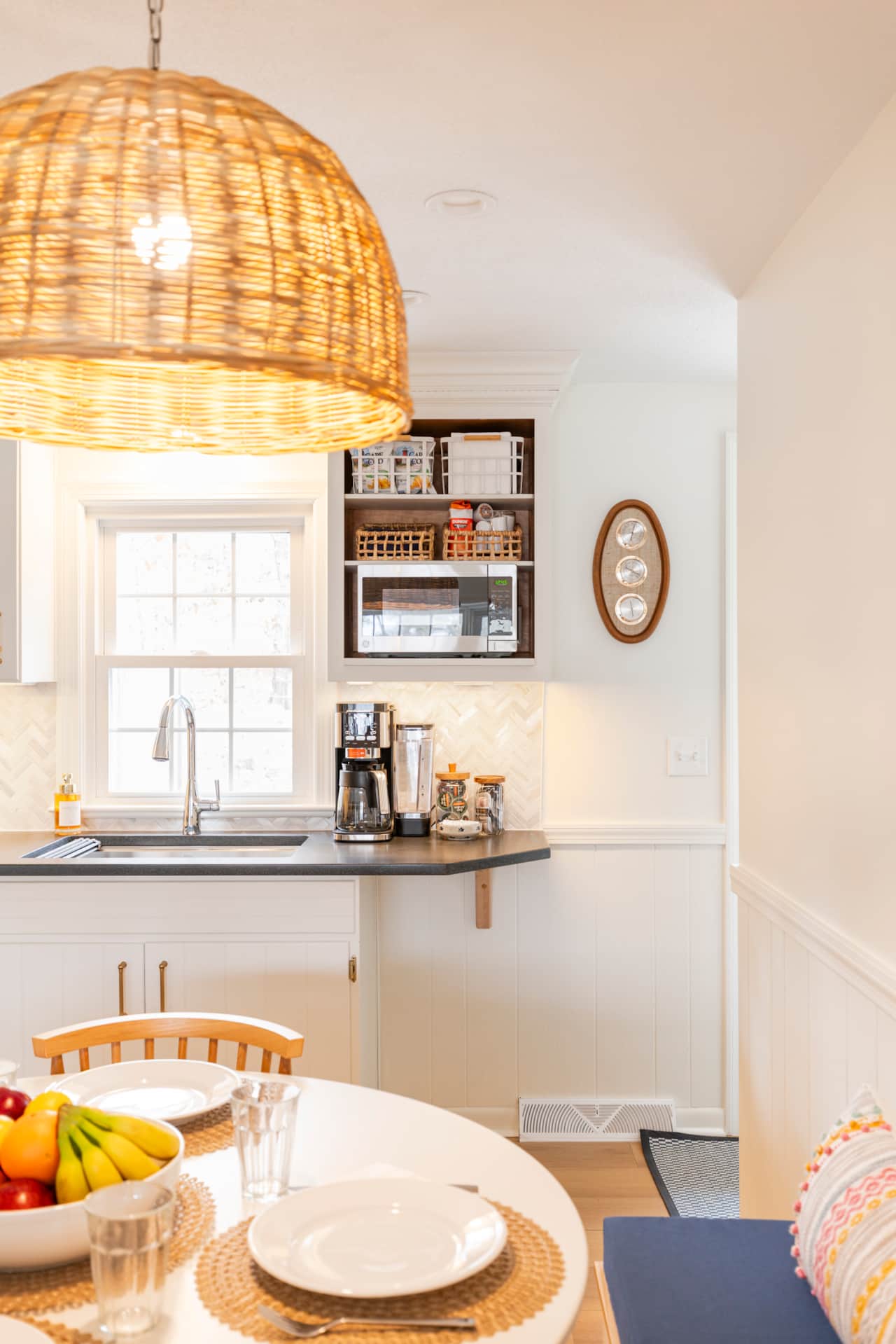 Coffee station in kitchen with duel coffee maker for one cup or drip