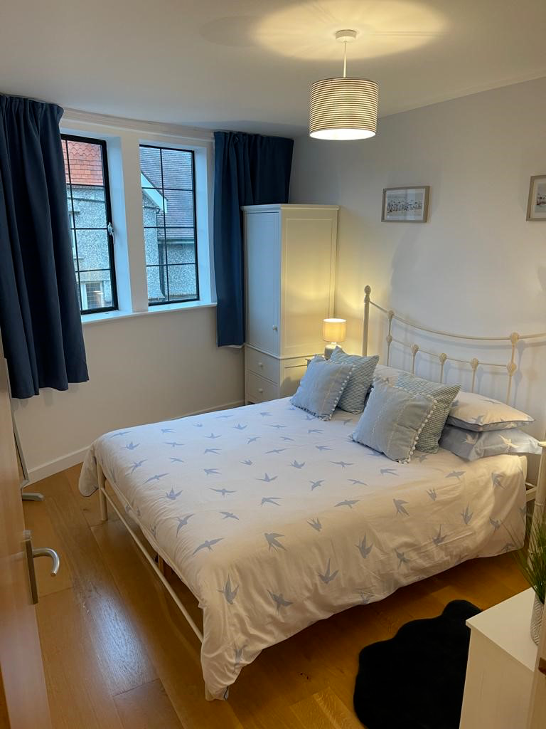 Master Bedroom Master Bedroom