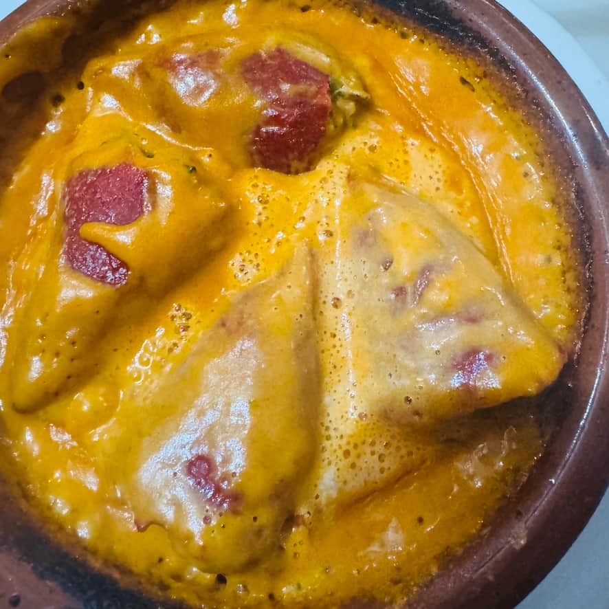 Whitewashed squares, taberna life and Andalusian seafood