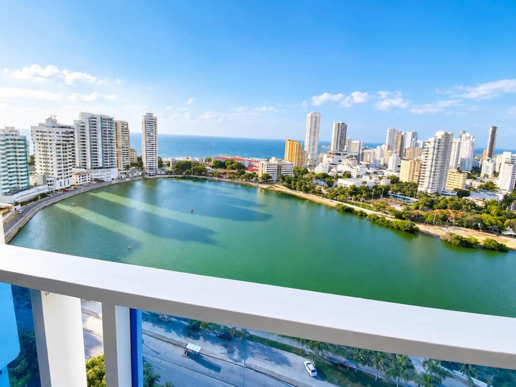Vista al Mar Caribe, El Laguito y la ciudad de Cartagena