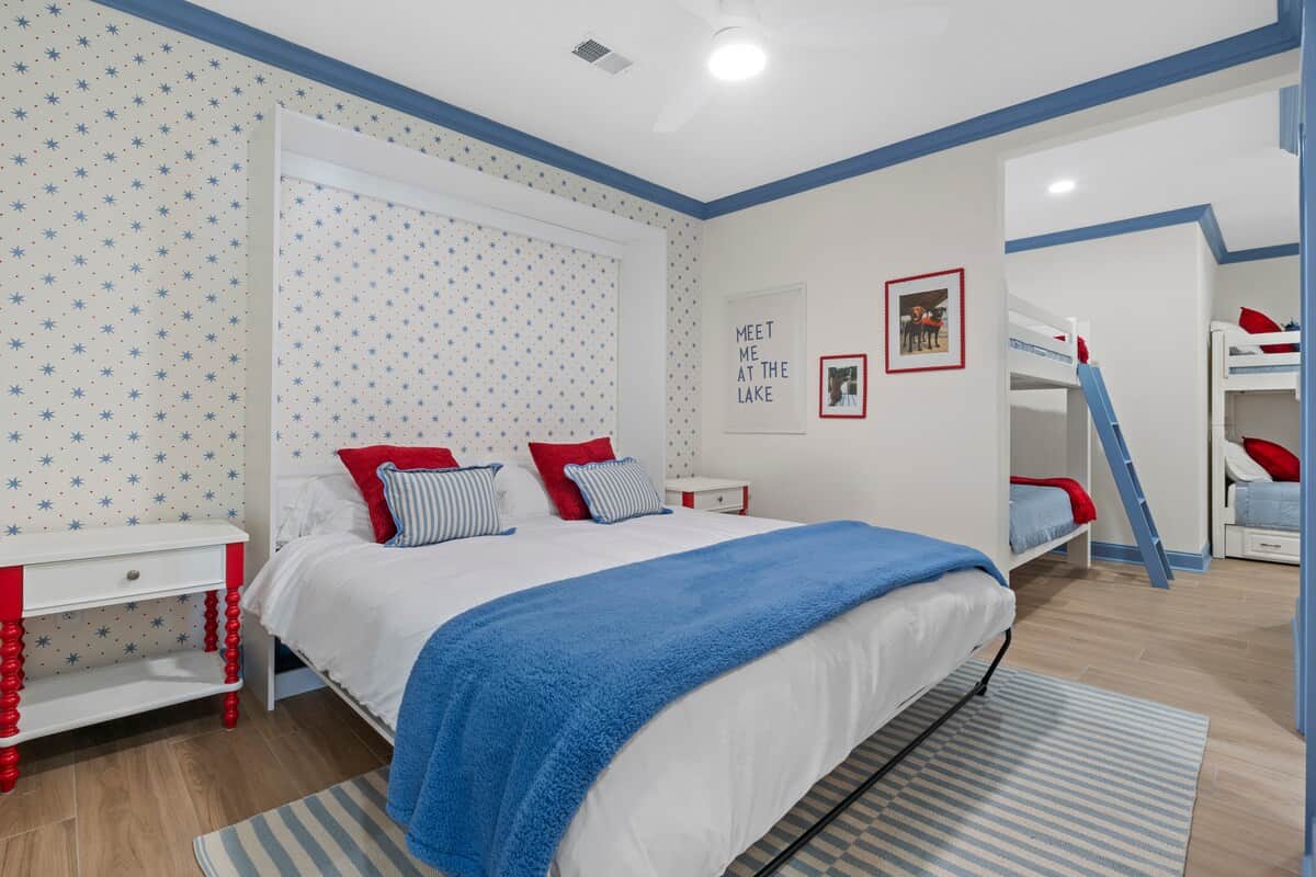 Kids' Bedroom