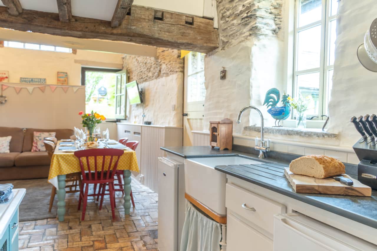 Kitchen-dining