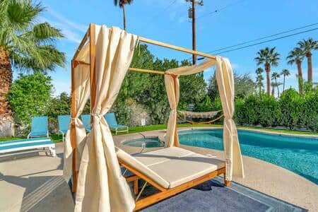 Cde10a66 67a2 4fdf b3e9 26aa951a67b9