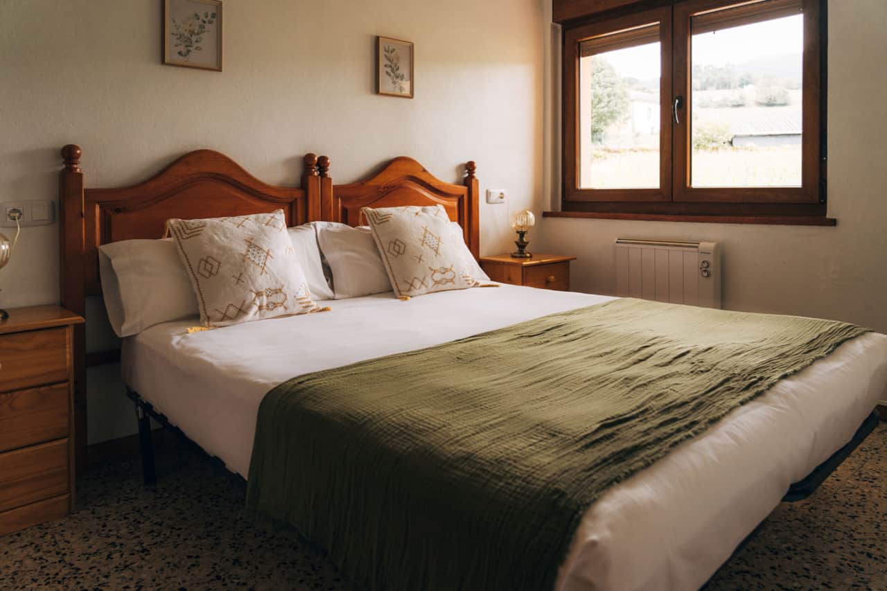 Habitación con cama king