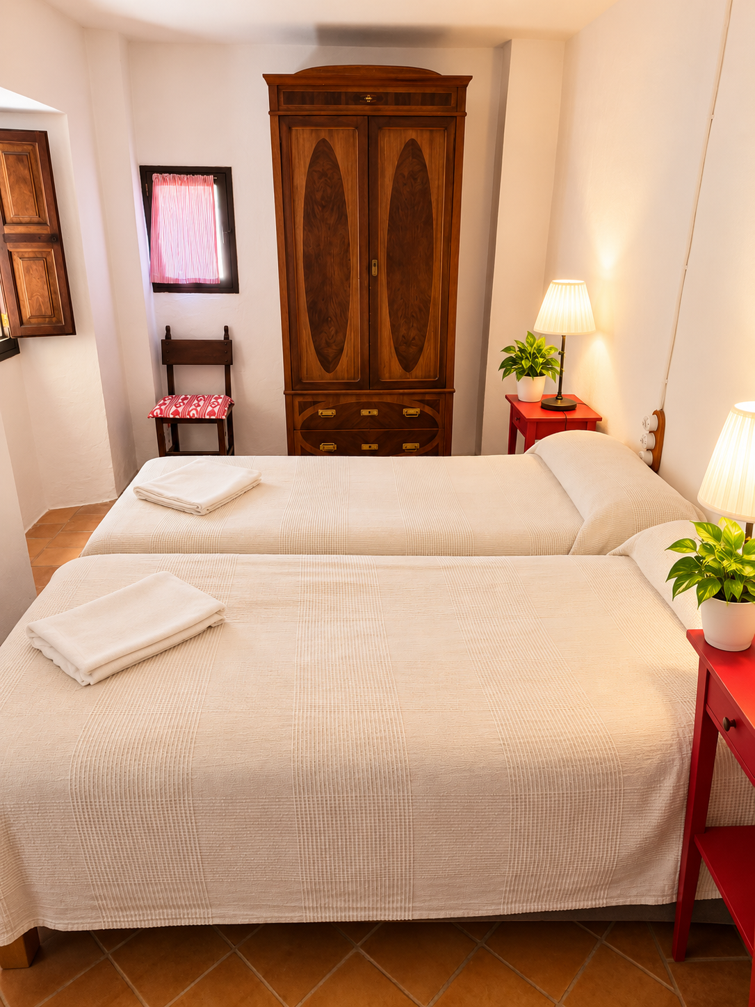 Ground floor bedroom 1