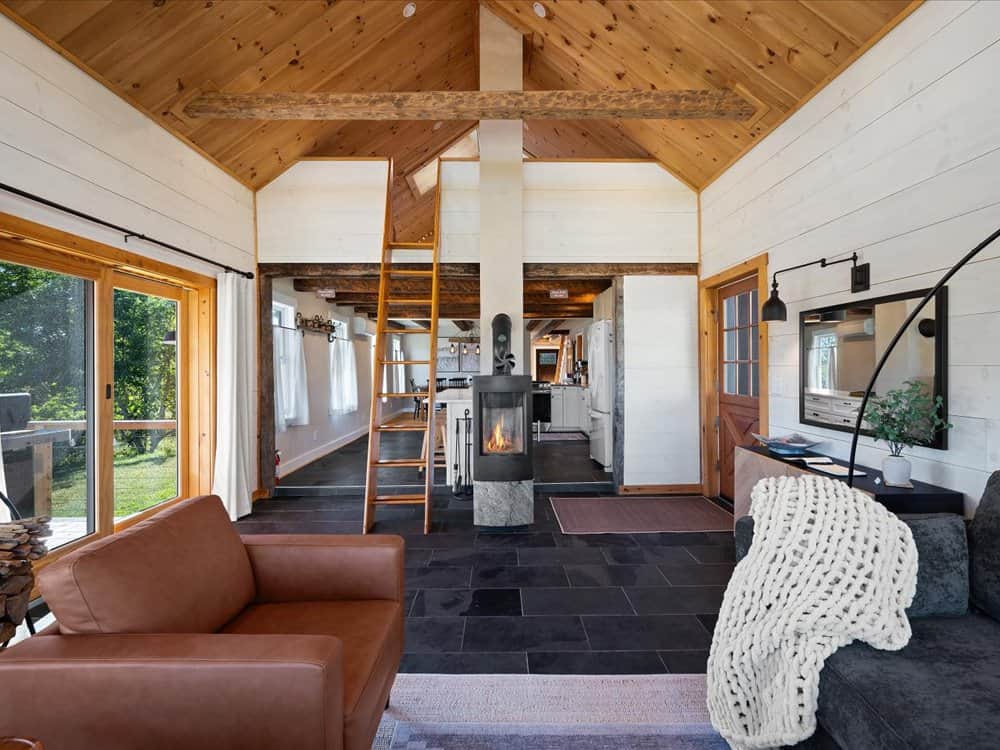 Family Room looking toward kitchen