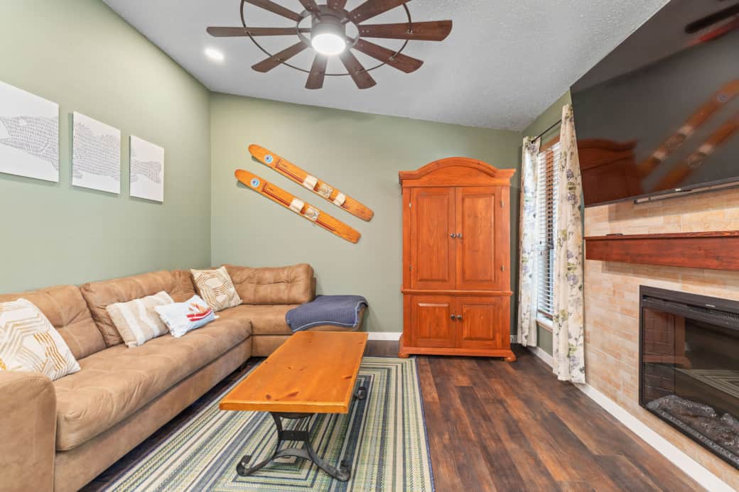 5 LivingRoom