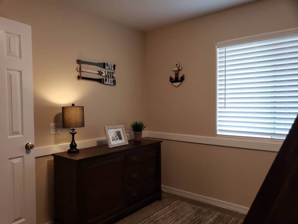 Bedroom 3# dresser and night light